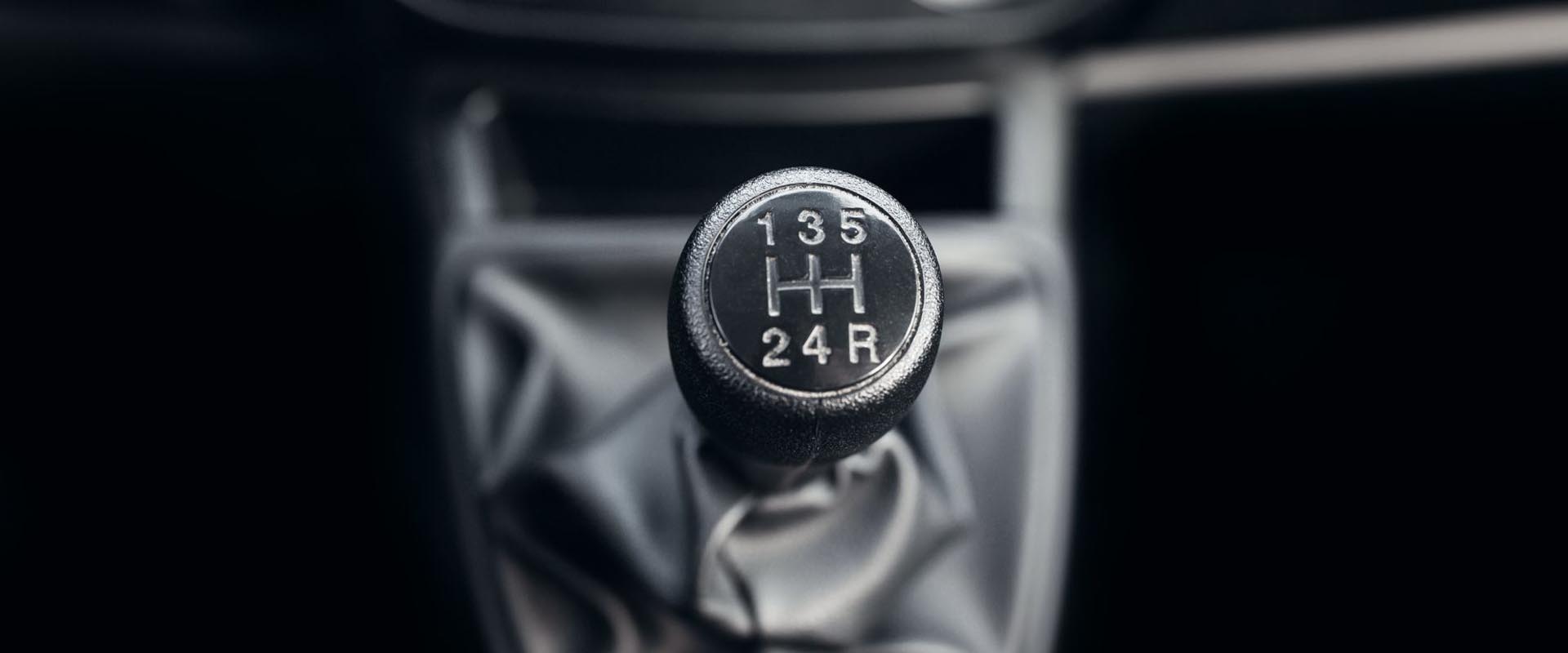Manual Driving Lessons